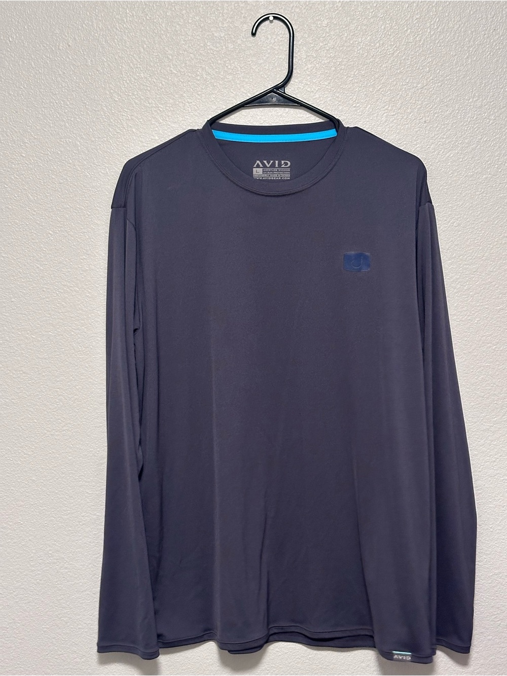 Avid Men's Long-Sleeve Performance Shirt - Dark Grey